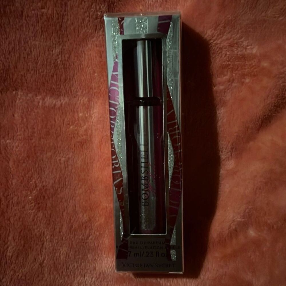 Bombshell Holiday Rollerball. New and Sealed